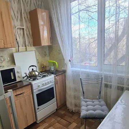 1 Комнатная Квартира В Центре Uralsk Exterior photo